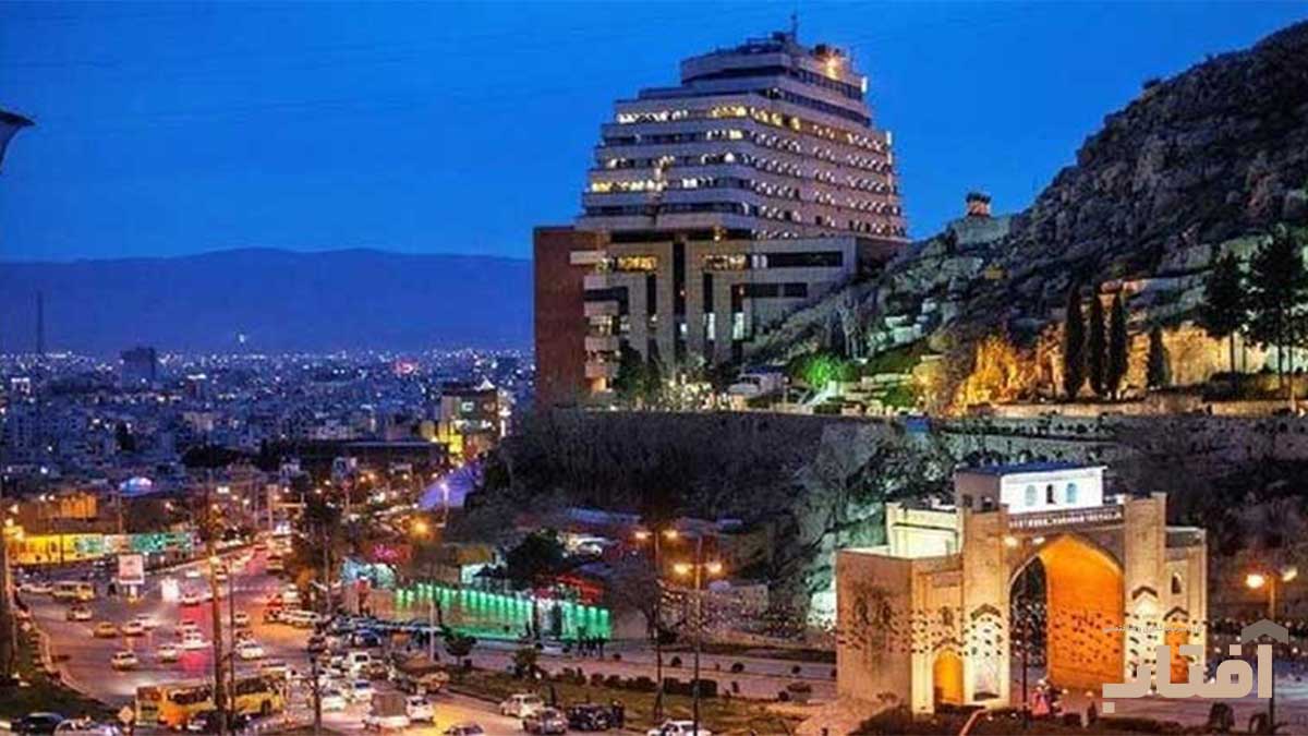 نقش پروژه‌های نوساز در تورم محله های شیراز